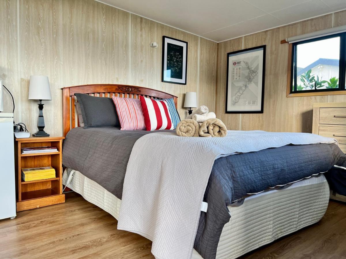 Mount And Surf View Cabin Pataua 외부 사진